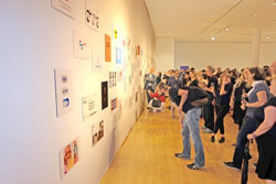 Alle 64 Einreichungen können bis zum 14. August im Museum Angewandte Kunst begutachtet werden. © massow-picture
