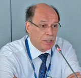 Prof. Dr. Rainer Diercks, Vorsitzender der DECHEMA e.V.© Foto: Diether v. Goddenthow