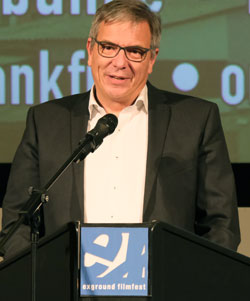 Oberbürgermeister Gert Uwe Mende. © Foto: Diether v Goddenthow