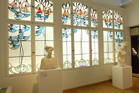 Jugendstilfensterfront im Museum Künstlerkolonie Darmstadt © Foto: Diether v Goddenthow