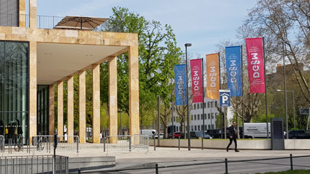 In wenigen Tagen werden sich vom 22. bis 25.April 2023 wieder mehrere Tausend Ärzte zum Internistenkongress im Wiesbadener RheinMain KongressCenter treffen. © Foto Diether von Goddenthow