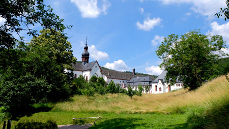 Kloster Eberbach © Foto Diether von Goddenthow 